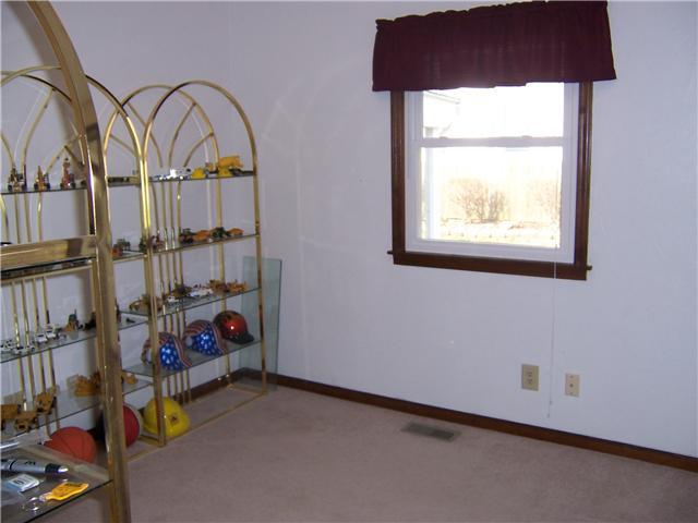 2828 Tansel Road Indianapolis, IN 46234 - Photo 12 of 15 Gallery Image 12