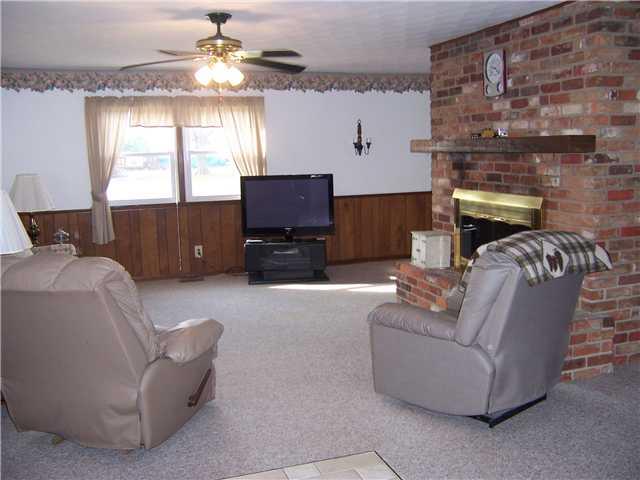 2828 Tansel Road Indianapolis, IN 46234 - Photo 6 of 15 Gallery Image 6