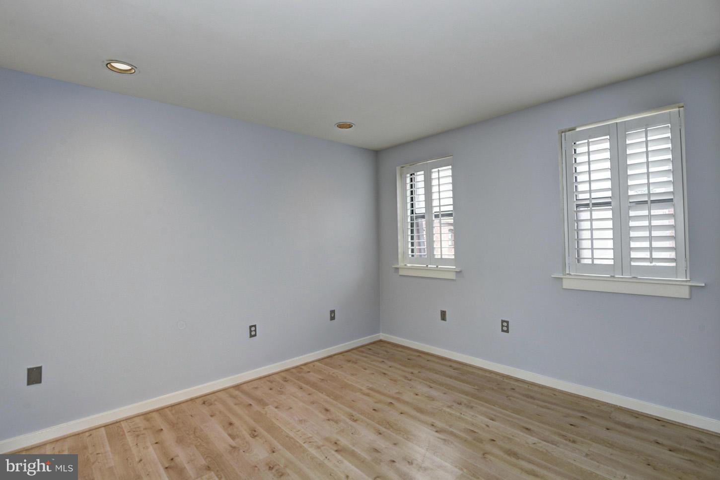 1931 17th Street Northwest, Unit 405 Washington, DC 20009 - Photo 6 of 8 Bedroom (Master)