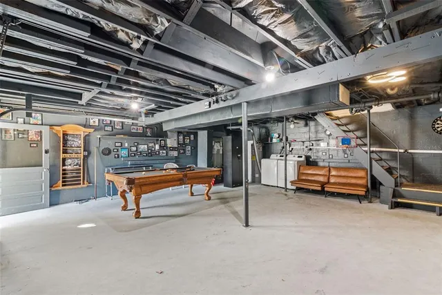 a view of a backyard of the house