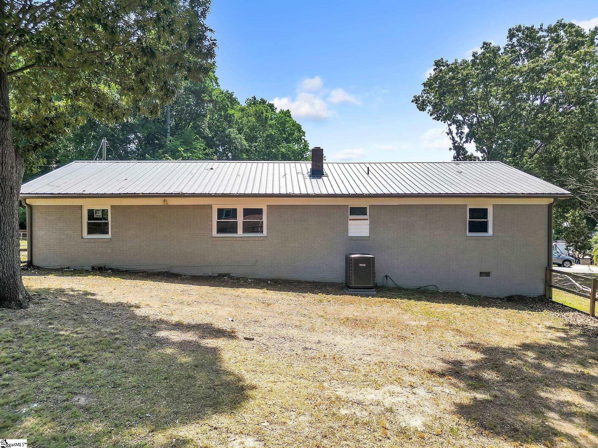116 State Rd S-42-2623 Greer, SC 29651 - Photo 24 of 27