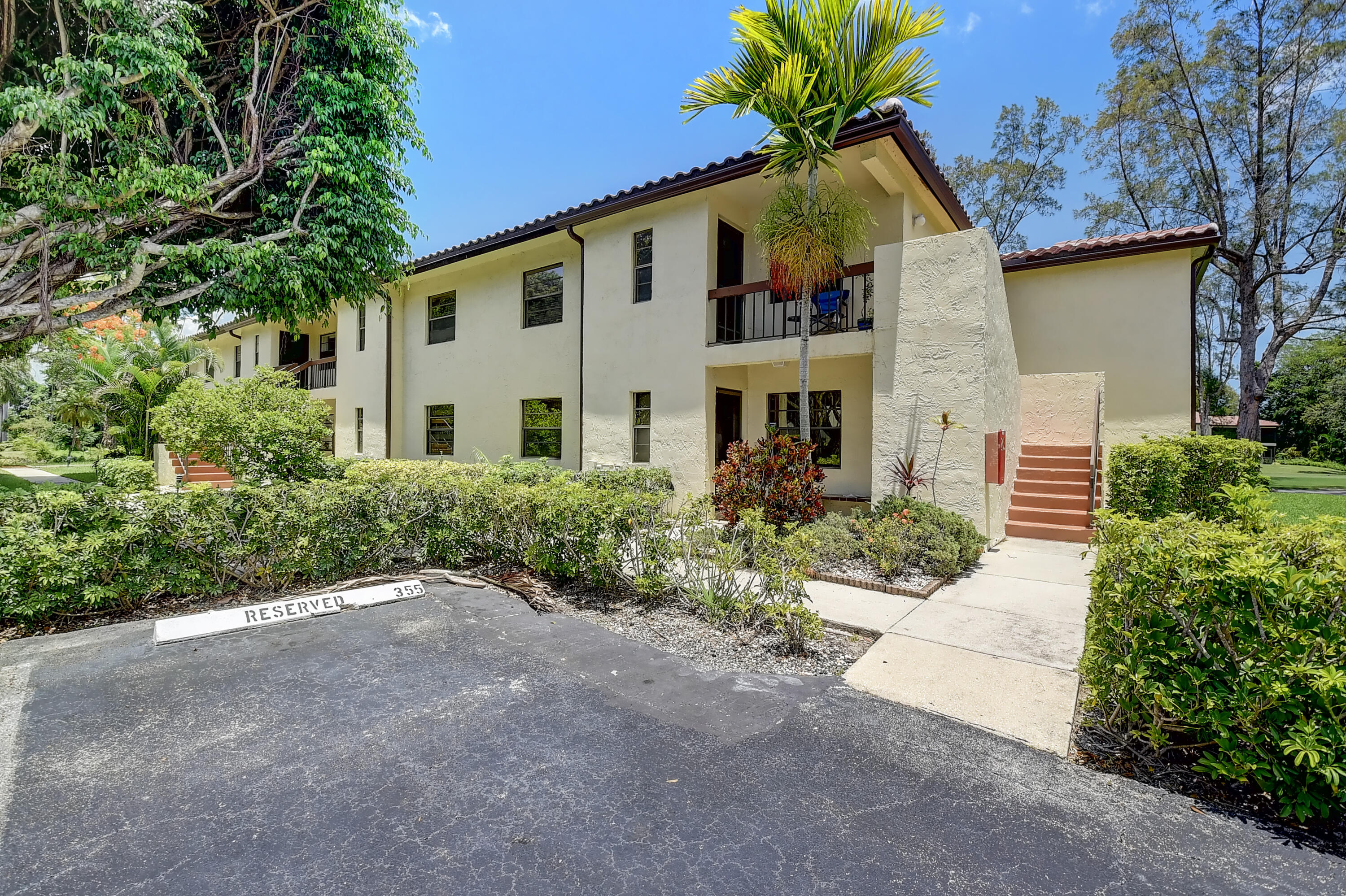 21662 Arriba Real, Unit 44G Boca Raton, FL 33433 - Photo 2 of 39 4 (1)