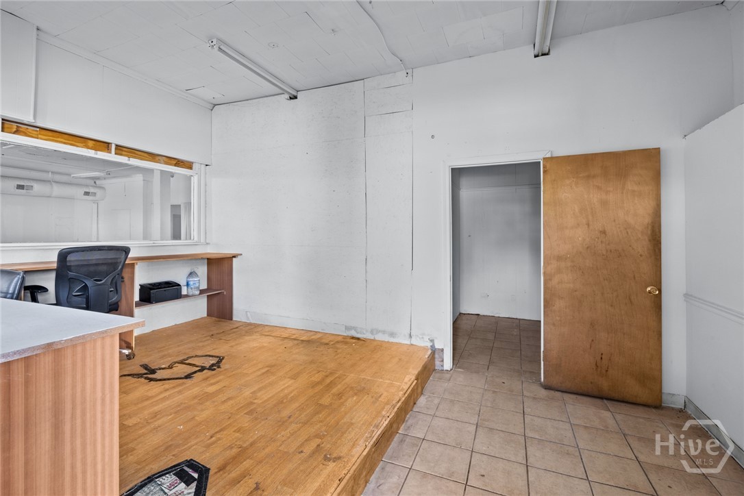 2203 Skidaway Road Savannah, GA 31404 - Photo 15 of 42