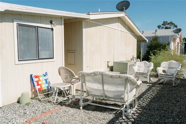 $84,000 | 24600 Mountain Avenue, Unit 126, Hemet, CA 92544