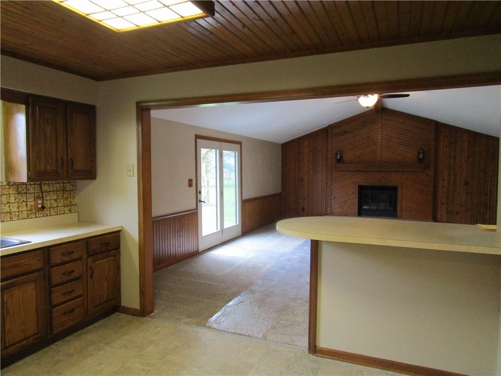 1607 Iron Liege Road Indianapolis, IN 46217 - Photo 12 of 27 Gallery Image 12