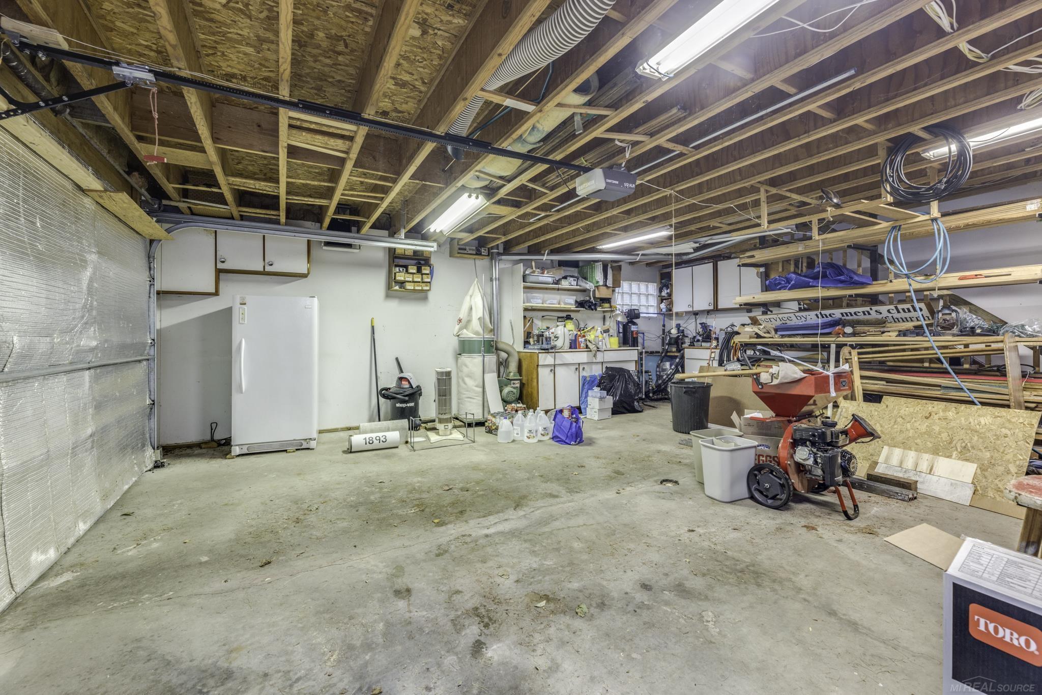 1893 South Lakeshore Road Carsonville, MI 48419 - Photo 62 of 72 Interior of Garage