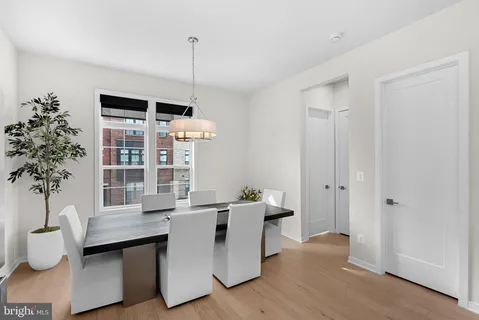 $949,000 | 43486 Wilcox Terrace, Ashburn, VA 20148