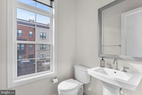 $949,000 | 43486 Wilcox Terrace, Ashburn, VA 20148