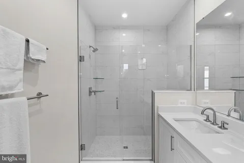 $949,000 | 43486 Wilcox Terrace, Ashburn, VA 20148