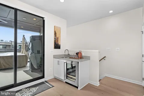 $949,000 | 43486 Wilcox Terrace, Ashburn, VA 20148