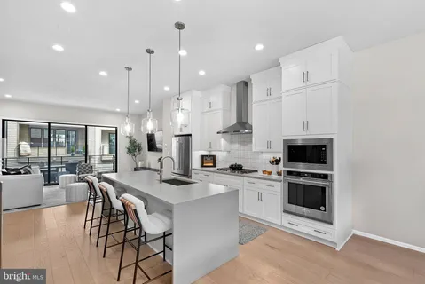 $949,000 | 43486 Wilcox Terrace, Ashburn, VA 20148