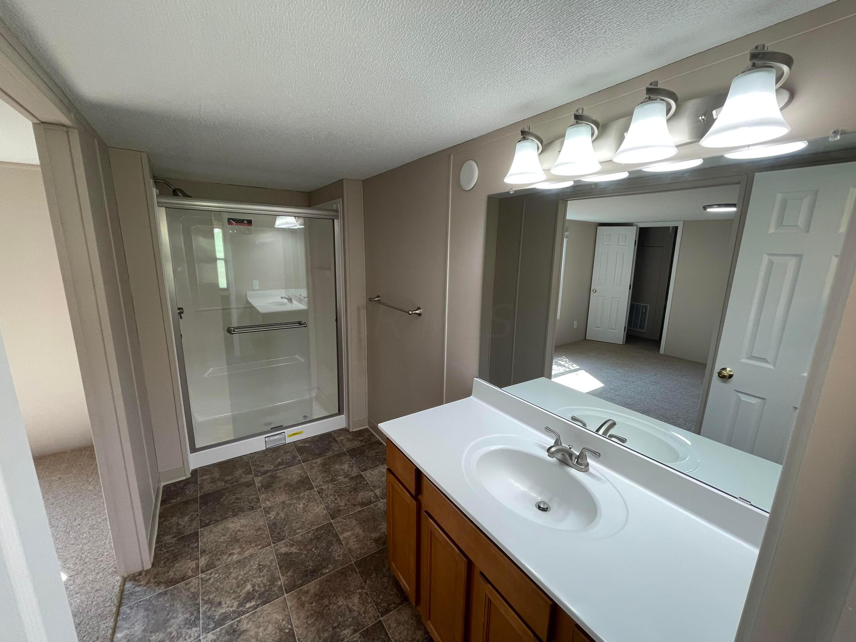 8 Spring Lake Court Delaware, OH 43015 - Photo 17 of 27