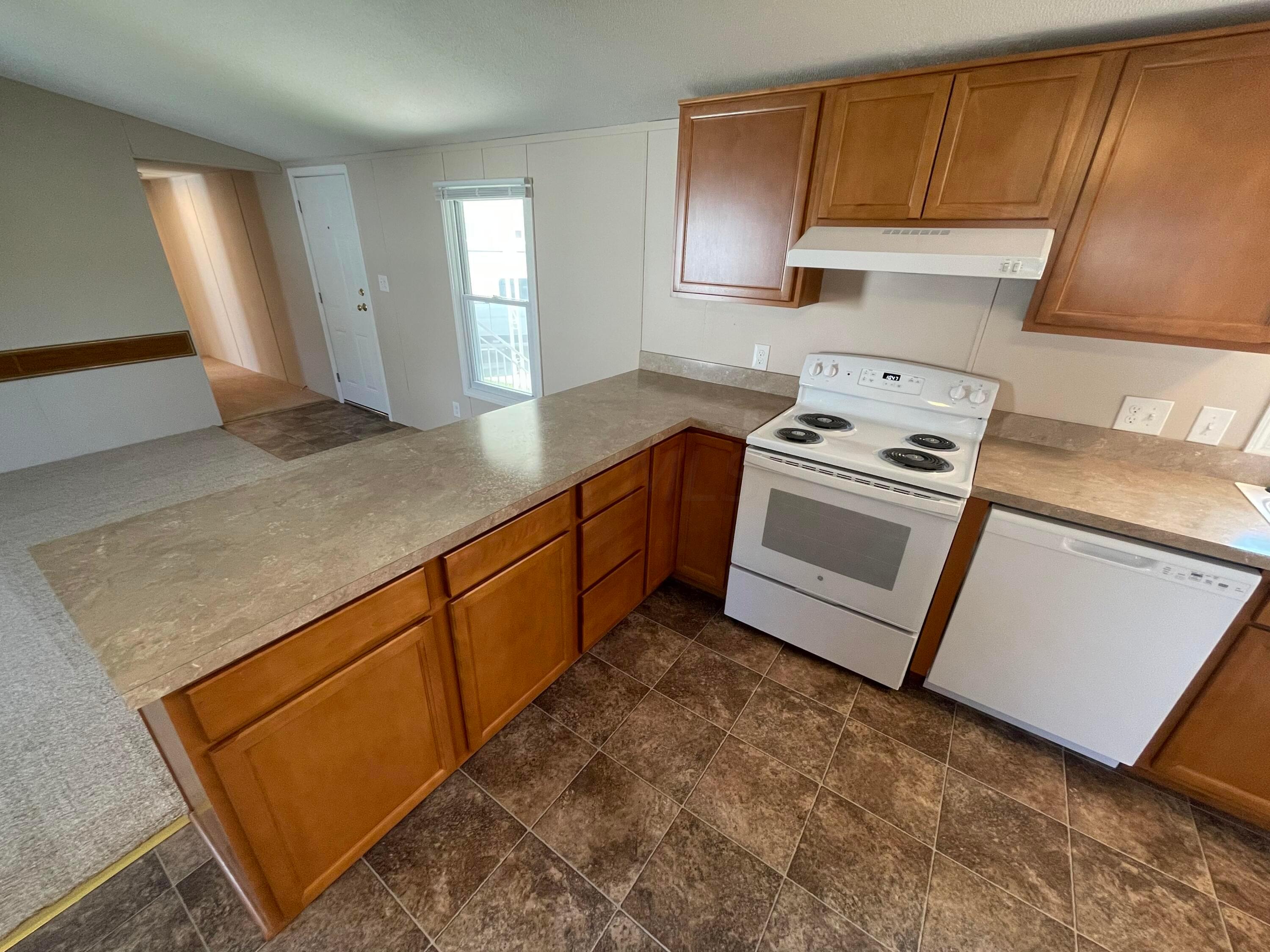 8 Spring Lake Court Delaware, OH 43015 - Photo 10 of 27