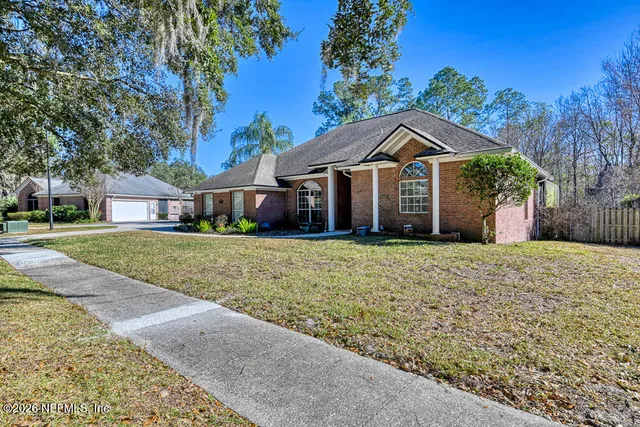 $485,000 | 3243 Fireside Drive, Middleburg, FL 32068
