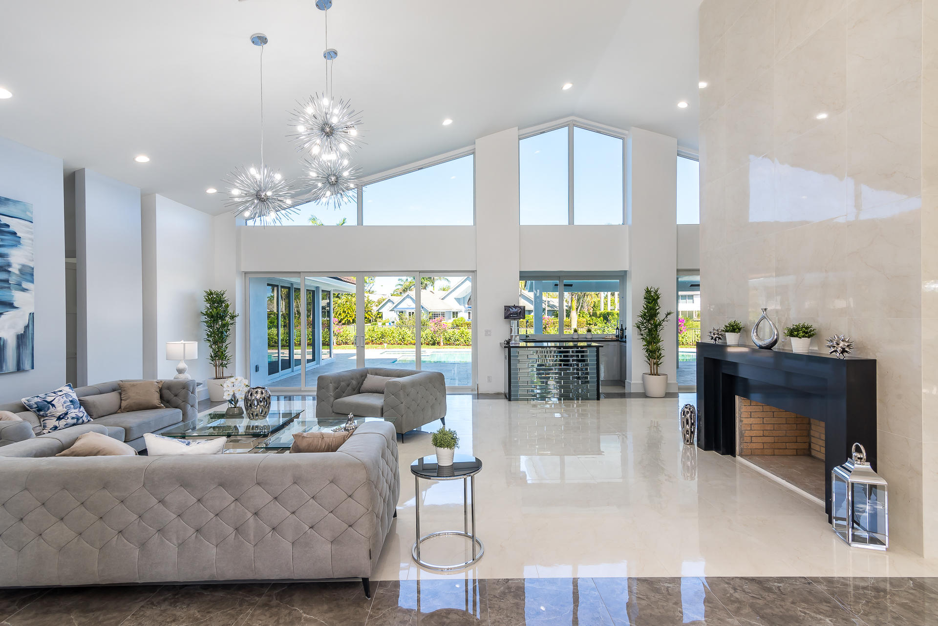 7678 Stonehaven Lane Boca Raton, FL 33496 - Photo 4 of 32 Living Room