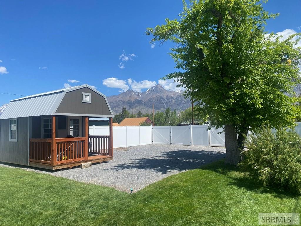 510 Spruce Street Mackay, ID 83251 - Photo 22 of 38