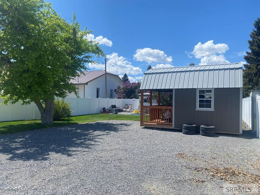 510 Spruce Street Mackay, ID 83251 - Photo 27 of 38