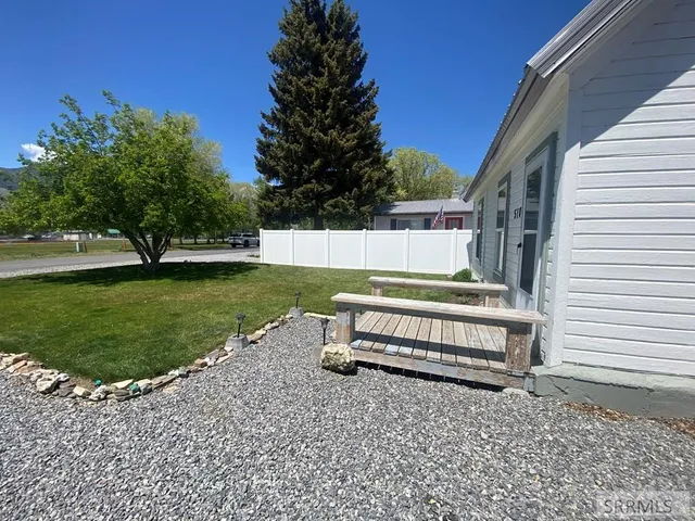 $199,999 | 510 Spruce Street, Mackay, ID 83251