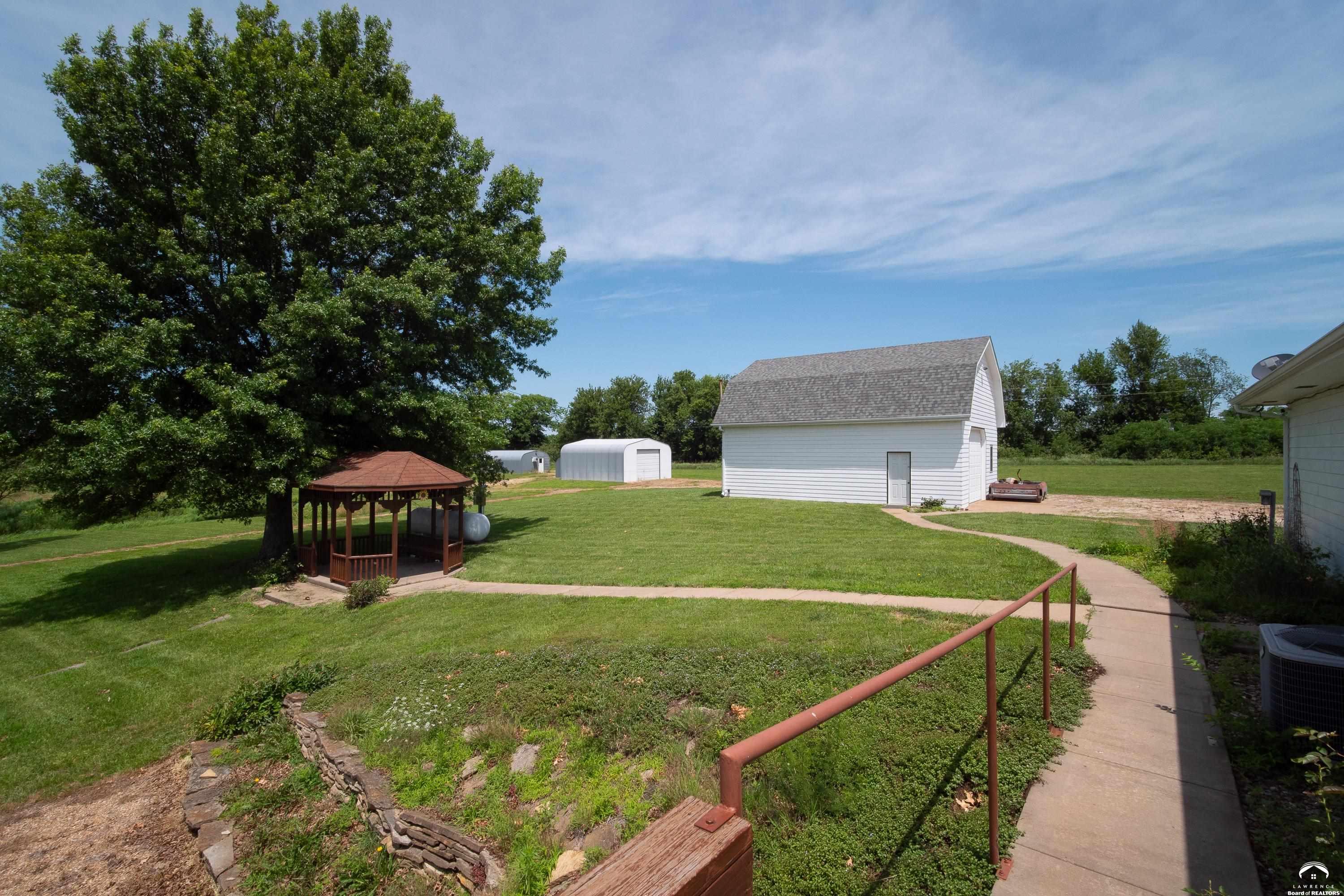 10727 Southwest Auburn Road Wakarusa, KS 66546 - Photo 29 of 62