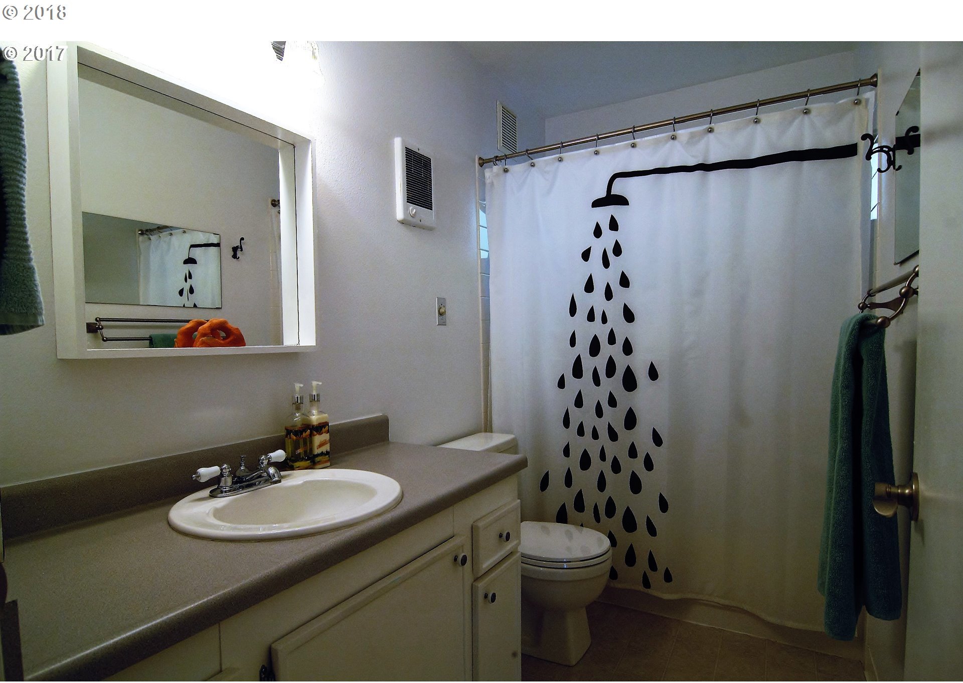 7546 Southwest Barnes Road, Unit D Portland, OR 97225 - Photo 8 of 16 Gallery Image 8