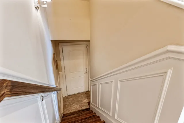 $829,000 | 4065 South Ellis Avenue, Chicago, IL 60653