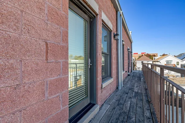 $829,000 | 4065 South Ellis Avenue, Chicago, IL 60653