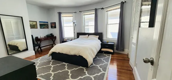$4,000 | 66 Chestnut Street, Unit 2, Brookline, MA 02445