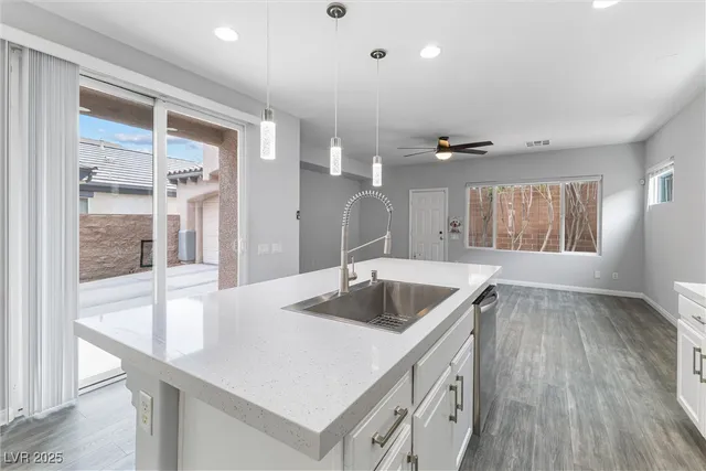 $2,450 | 2231 Desert Prairie Street, Las Vegas, NV 89135