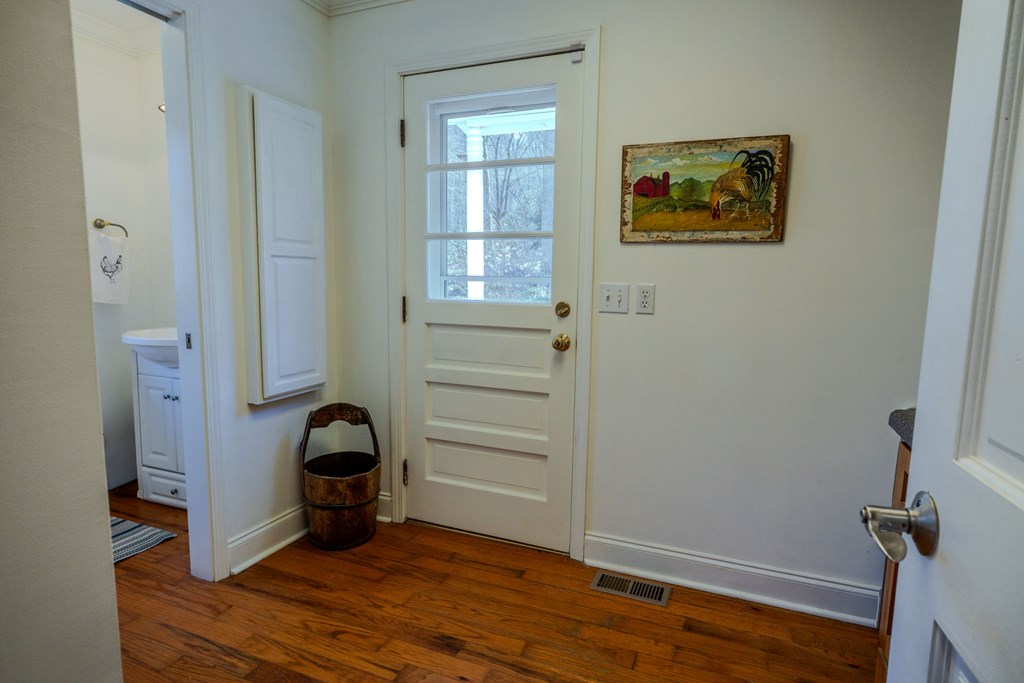 1316 Junaluska Road Andrews, NC 28901 - Photo 13 of 68 Den - Main Level