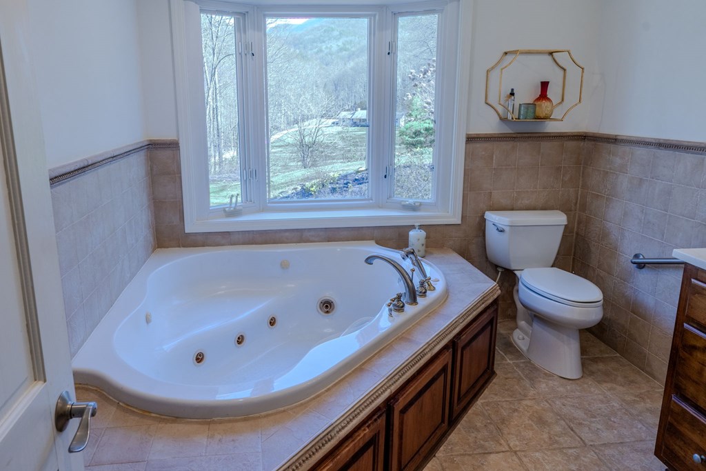 1316 Junaluska Road Andrews, NC 28901 - Photo 25 of 68 Bathroom 1 - Main Level