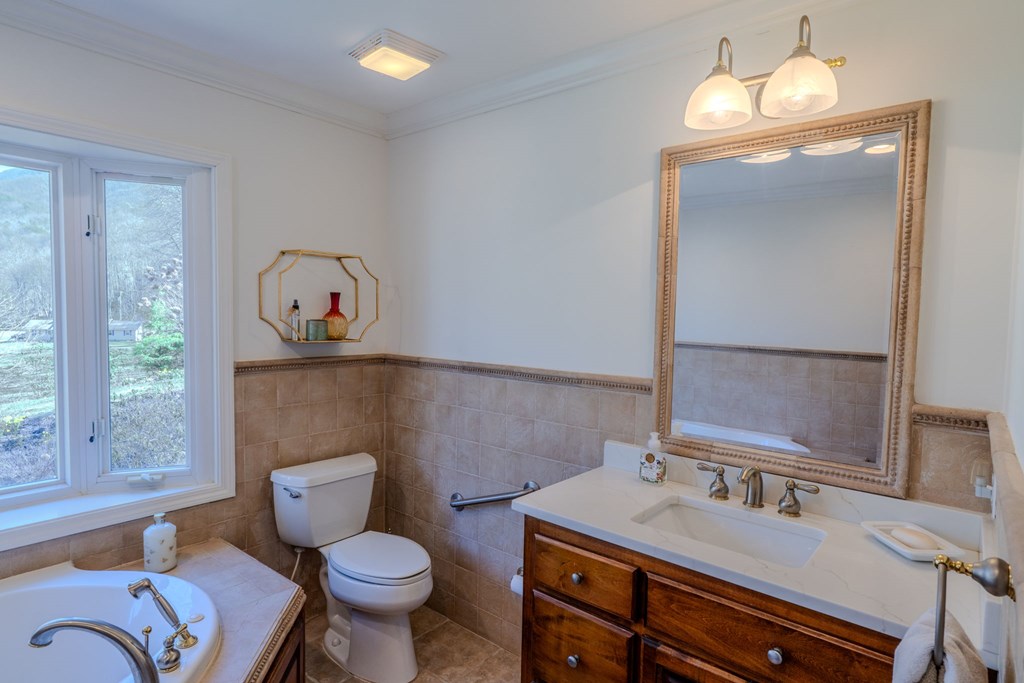 1316 Junaluska Road Andrews, NC 28901 - Photo 26 of 68 Hallway - Main Level