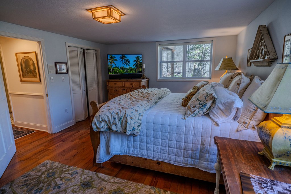 1316 Junaluska Road Andrews, NC 28901 - Photo 39 of 68 Basement bedroom 3