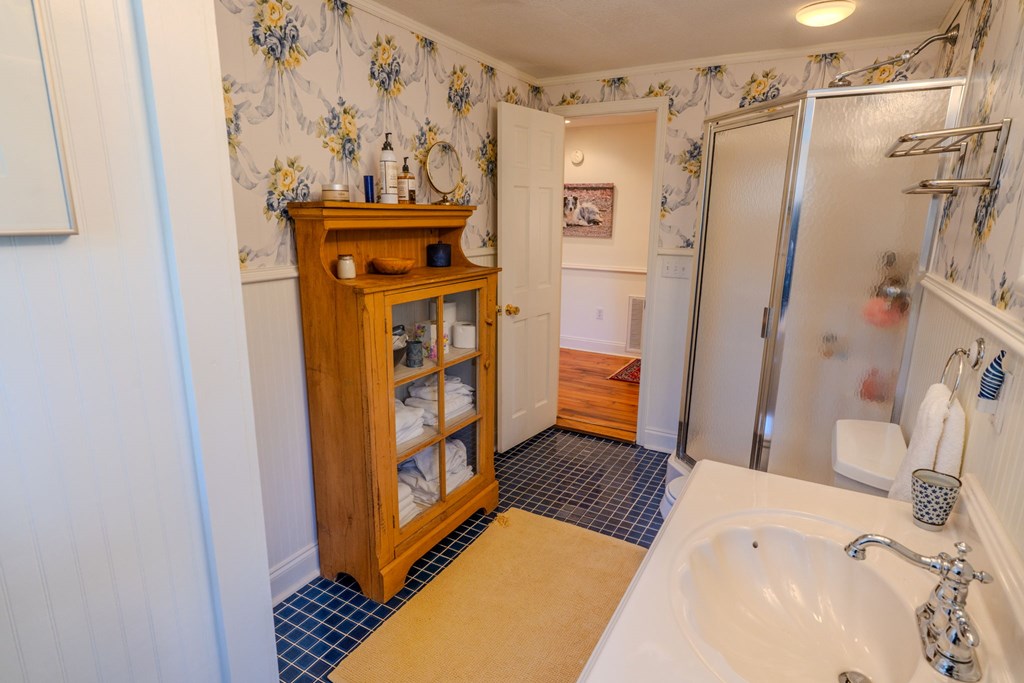 1316 Junaluska Road Andrews, NC 28901 - Photo 40 of 68 Basement Den