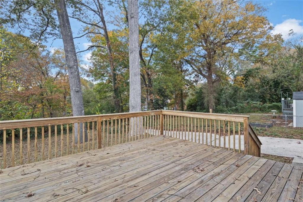 701 Daniel Avenue Decatur, GA 30032 - Photo 27 of 29 a terrace view