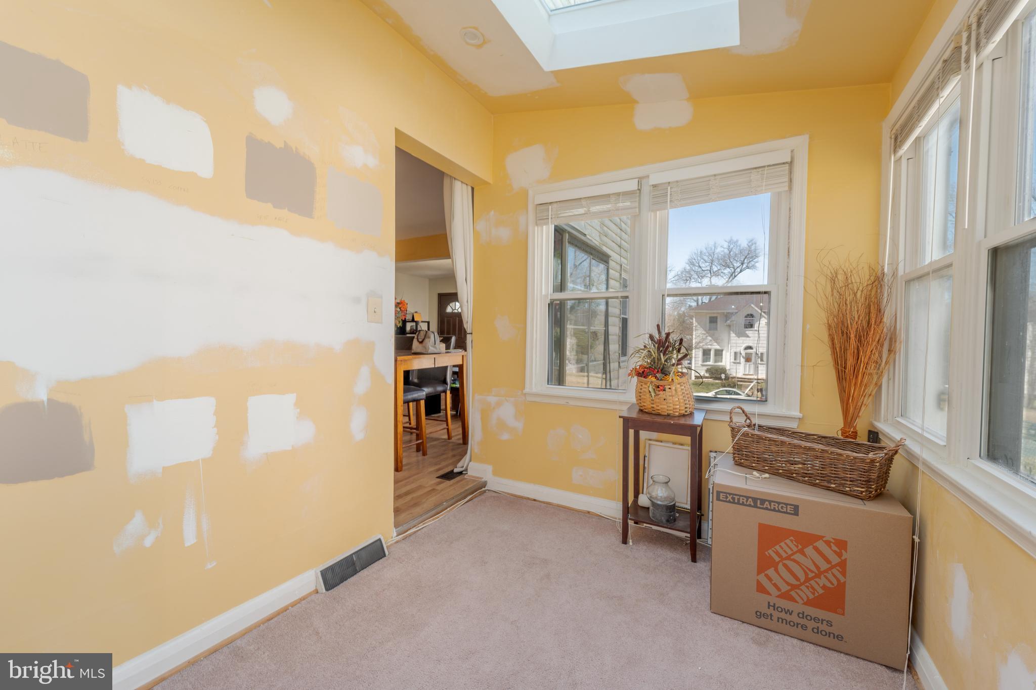 11 Summerfield Road Baltimore, MD 21207 - Photo 16 of 35 Sunroom Off Kitchen
