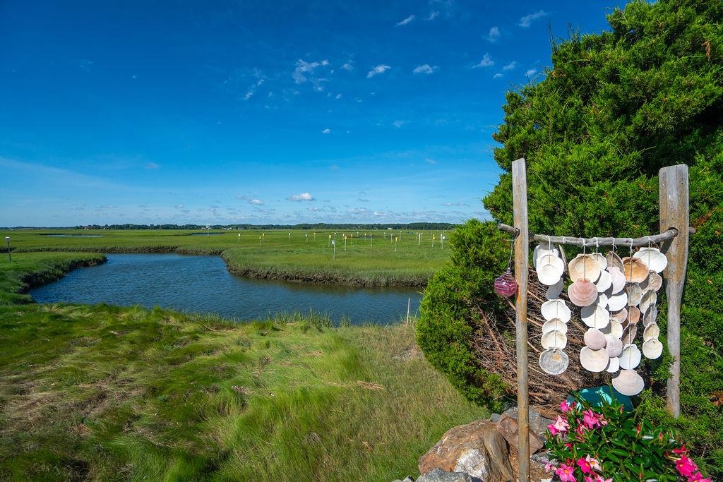 27 Cross Beach Road Seabrook, NH 03874 - Photo 2 of 29