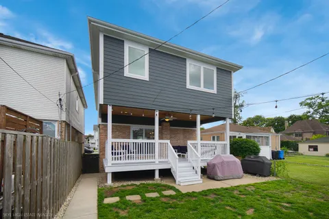 $950,000 | 7720 West Chase Avenue, Chicago, IL 60631