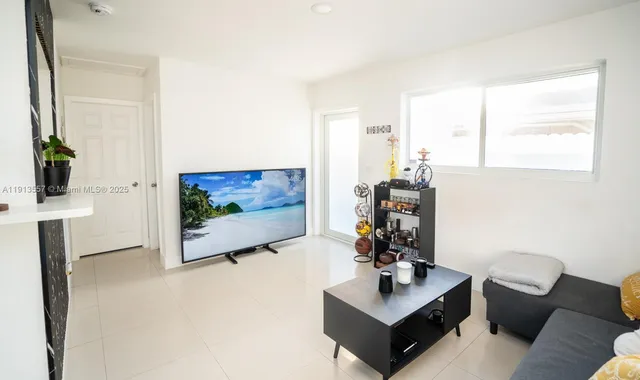 $2,700 | 2388 Northeast 173rd Street, Unit 2390, North Miami Beach, FL 33160