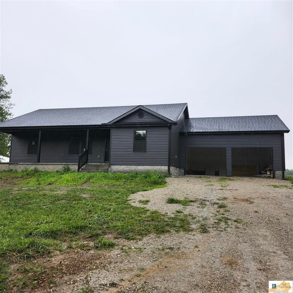 2798 Berry Store Road Smiths Grove, KY 42171 - Photo 1 of 1 Gallery Image 1
