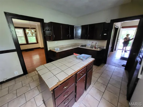 $110,000 | 8801 Blewett Avenue, Jennings, MO 63136