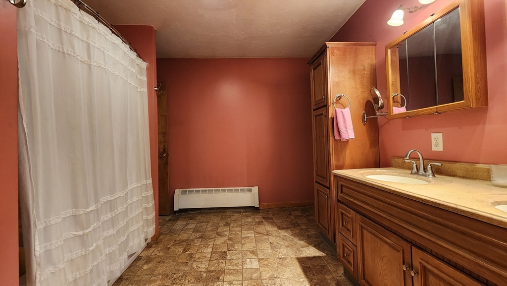 114 Southbridge Road Warren, MA 01083 - Photo 27 of 41 Gallery Image 27
