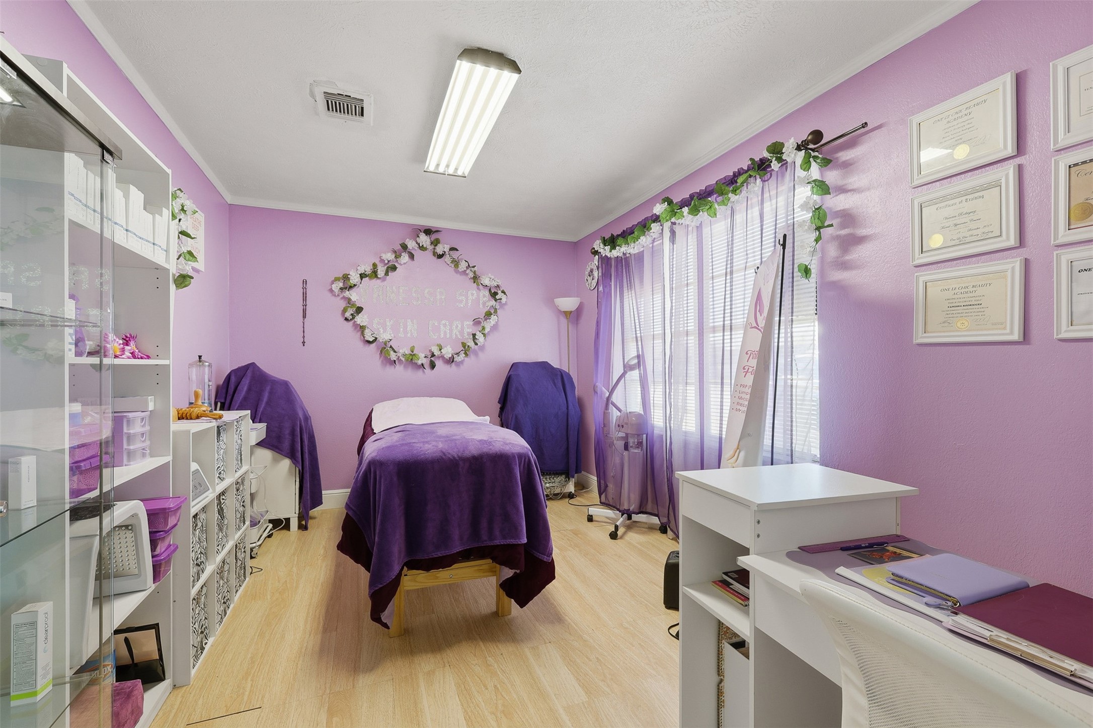 2205 Strawberry Road Pasadena, TX 77502 - Photo 10 of 29 a bed room with a bed and a window