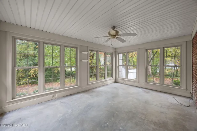 $330,000 | 112 Lakewood Drive, Greenville, NC 27834