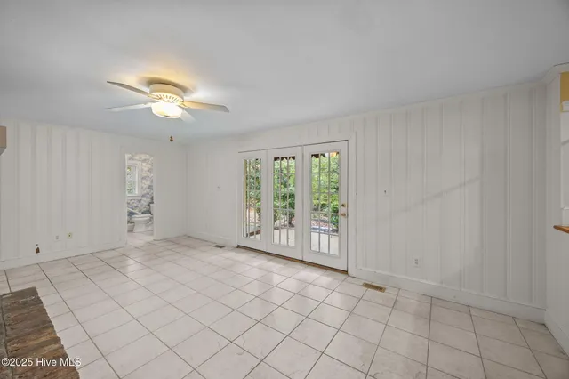 $330,000 | 112 Lakewood Drive, Greenville, NC 27834