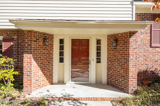 $330,000 | 112 Lakewood Drive, Greenville, NC 27834