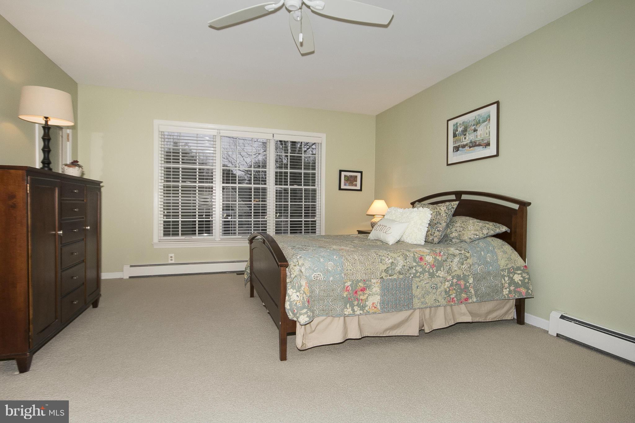 7104 Rich Hill Road Baltimore, MD 21212 - Photo 10 of 30 Main floor master.