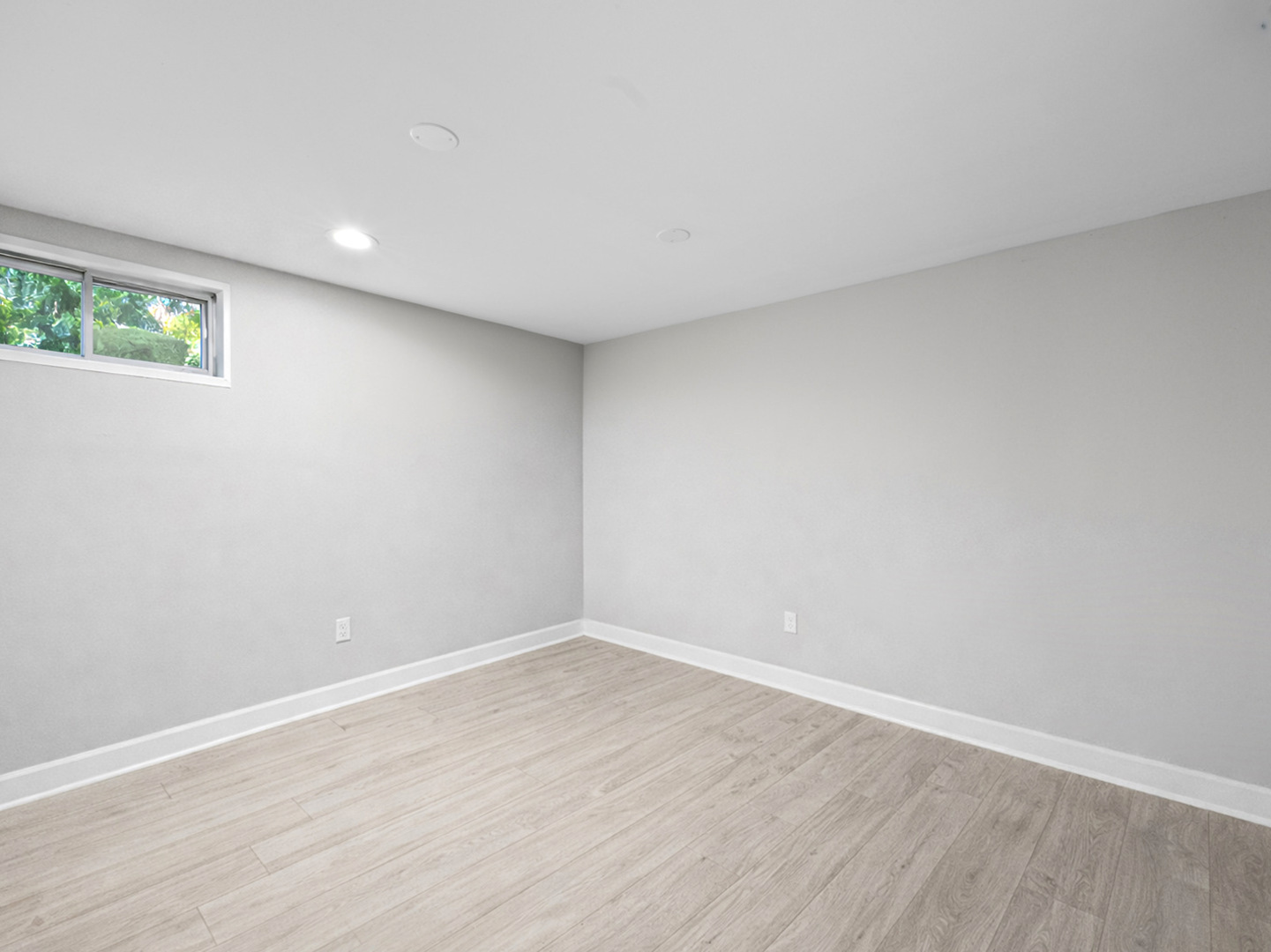 2356 Lathrop Avenue North Riverside, IL 60546 - Photo 7 of 16