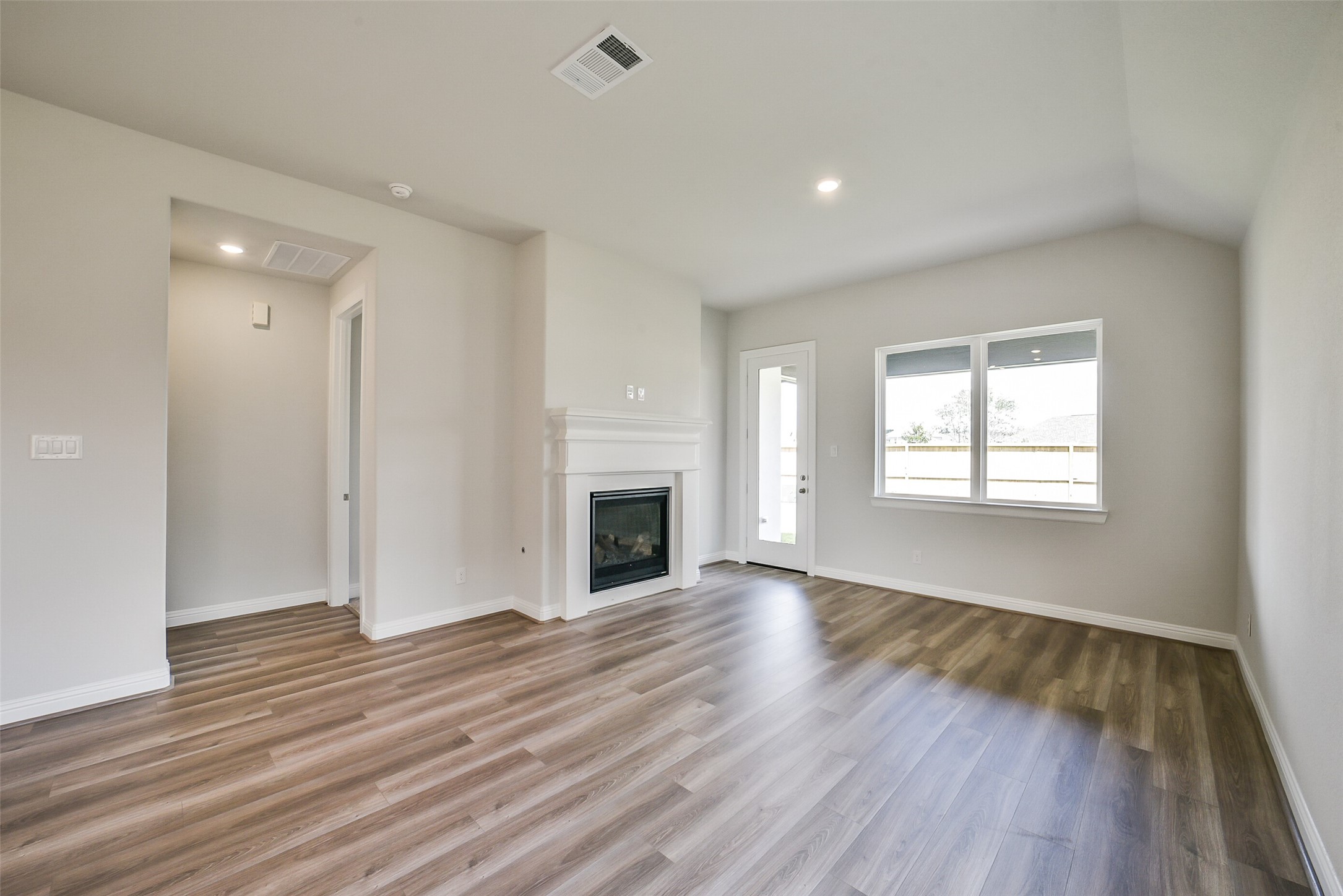 4062 Apiary Point Missouri City, TX 77459 - Photo 6 of 38