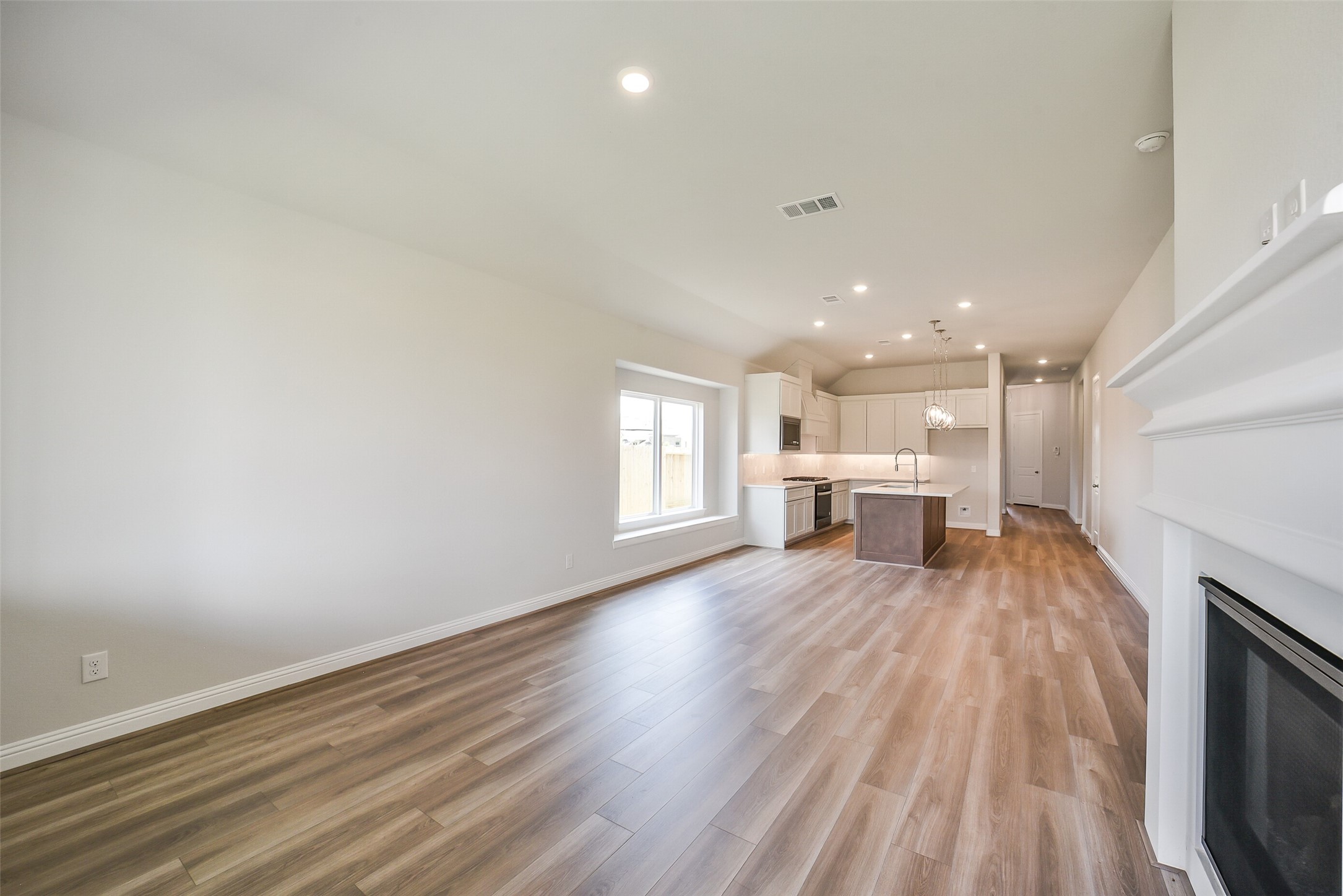 4062 Apiary Point Missouri City, TX 77459 - Photo 7 of 38