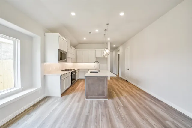 $414,990 | 4062 Apiary Point, Missouri City, TX 77459